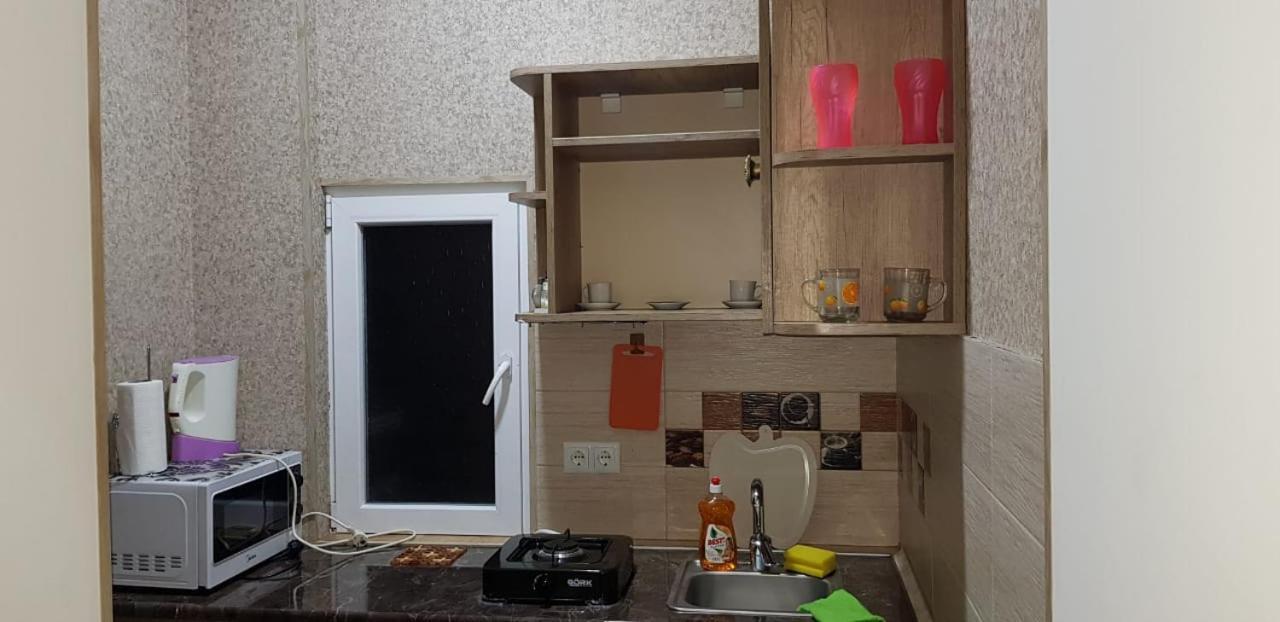 Apartment Izabella Tbilisi Bagian luar foto