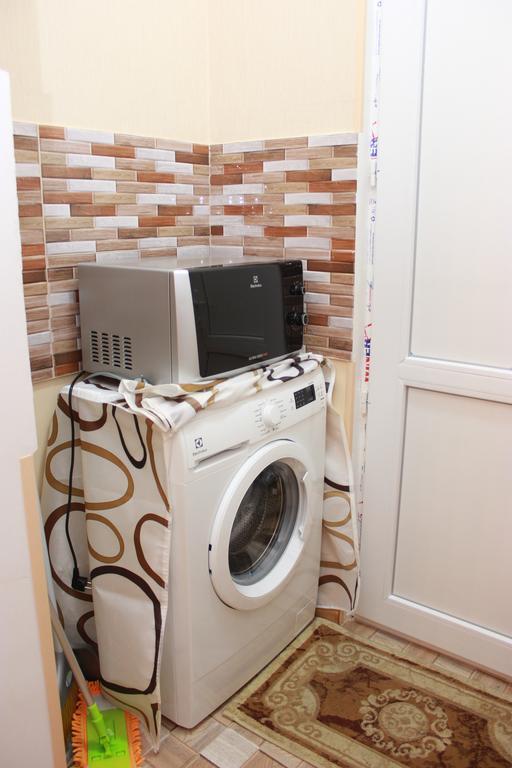 Apartment Izabella Tbilisi Bagian luar foto
