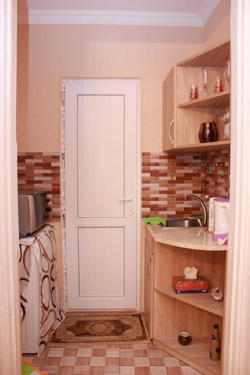 Apartment Izabella Tbilisi Bagian luar foto